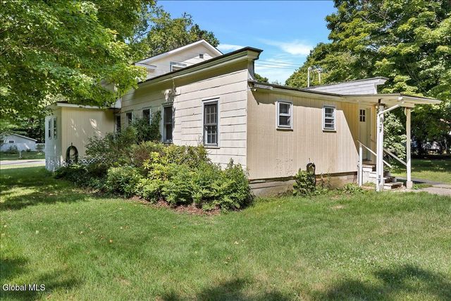 60 Maple Avenue, Ballston Spa, NY 12020