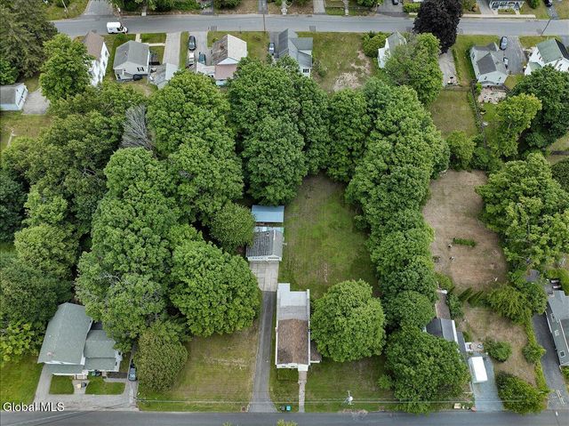 60 Maple Avenue, Ballston Spa, NY 12020