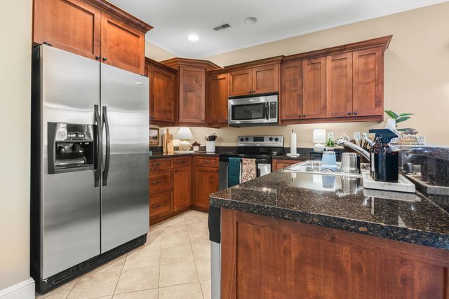 128 Stillwood Drive, Branson, MO 65616