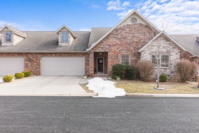128 Stillwood Drive, Branson, MO 65616