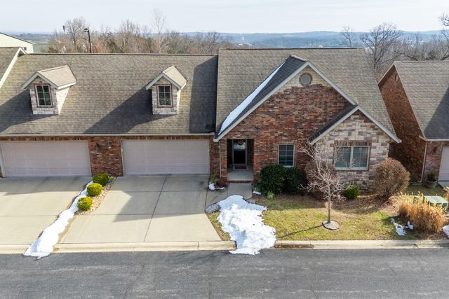 128 Stillwood Drive, Branson, MO 65616