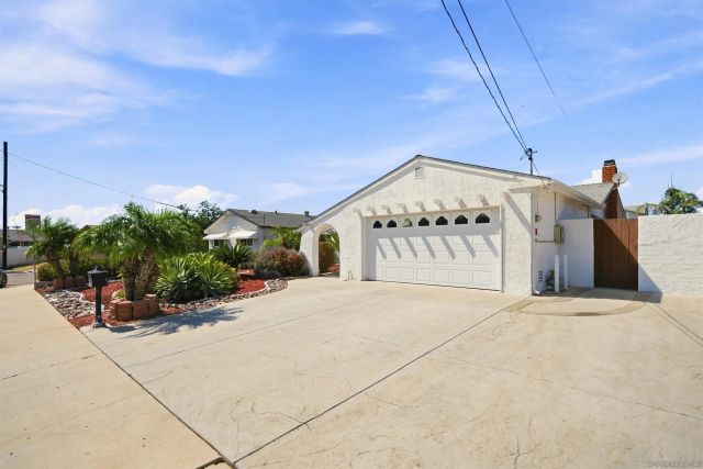 7434 Ashford Pl, San Diego, CA 92111