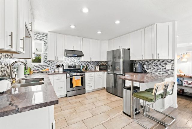 7434 Ashford Pl, San Diego, CA 92111