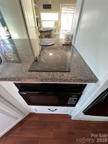 322 Mount View Lane, New London, NC 28127
