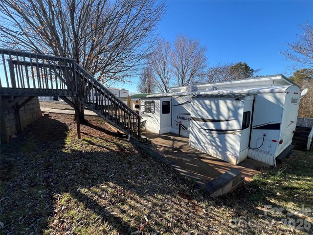 322 Mount View Lane, New London, NC 28127