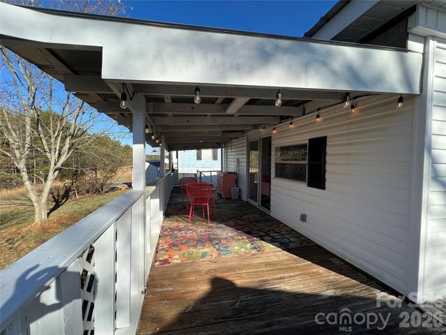 322 Mount View Lane, New London, NC 28127
