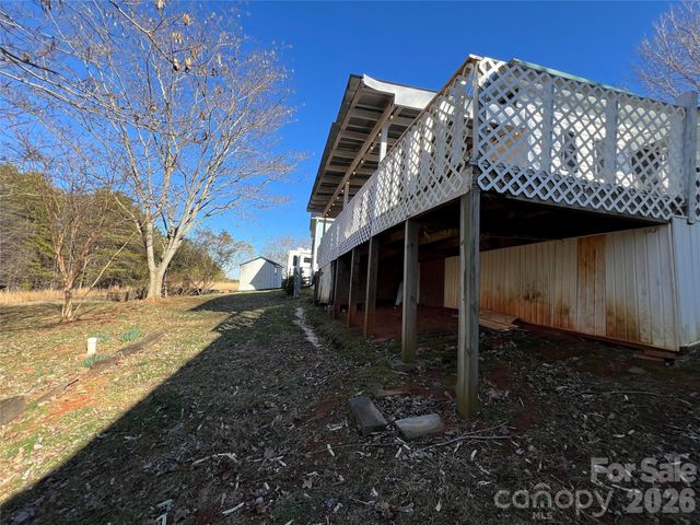322 Mount View Lane, New London, NC 28127