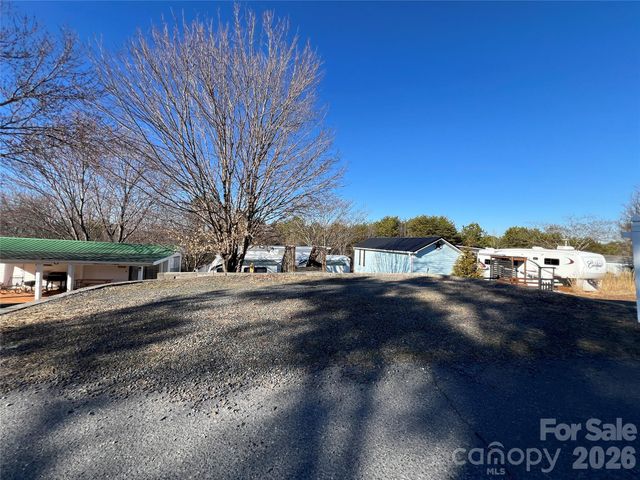 322 Mount View Lane, New London, NC 28127
