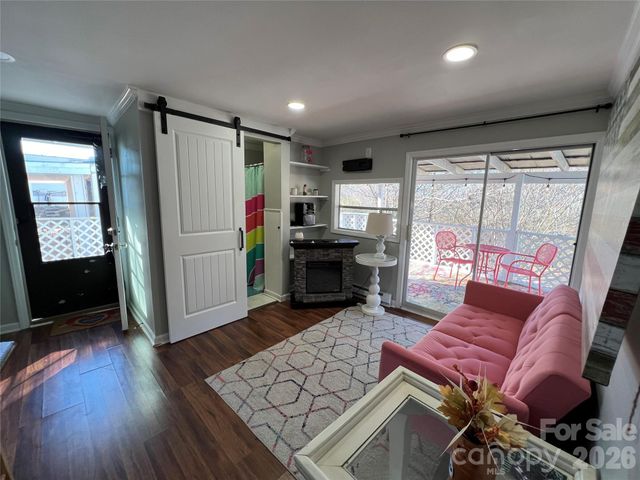 322 Mount View Lane, New London, NC 28127