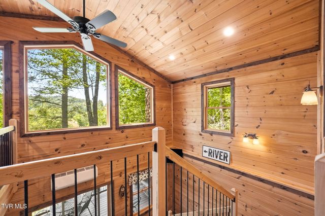 383 South Tva Road, Bristol, TN 37620