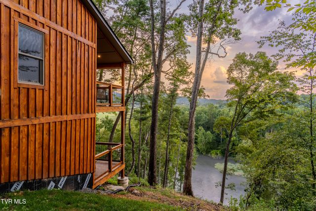383 South Tva Road, Bristol, TN 37620