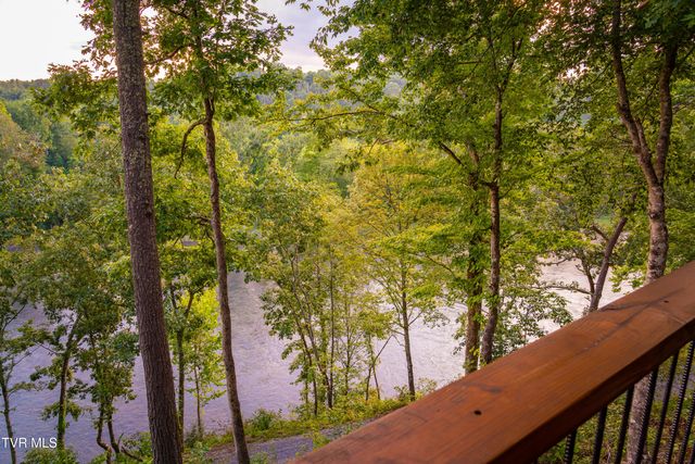 383 South Tva Road, Bristol, TN 37620