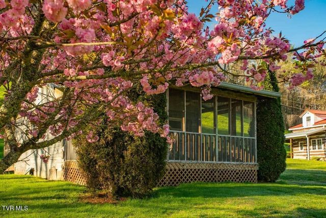 383 South Tva Road, Bristol, TN 37620