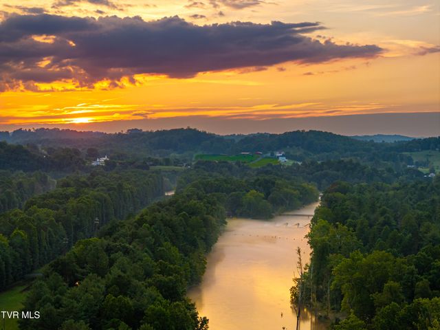 383 South Tva Road, Bristol, TN 37620