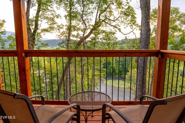 383 South Tva Road, Bristol, TN 37620