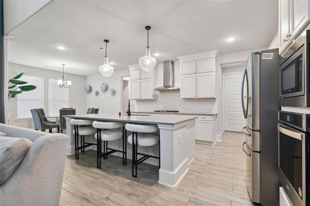 17464 Chestnut Cove Drive, Conroe, TX 77302