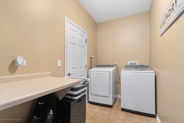 13332 Morning Mist Place, Plainfield, IL 60585