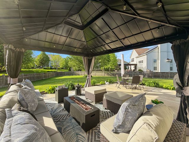 13332 Morning Mist Place, Plainfield, IL 60585