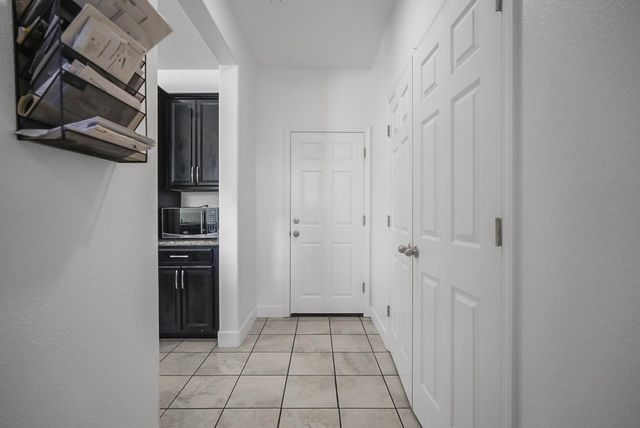 258 Columbus Dr., Manteca, CA 95337