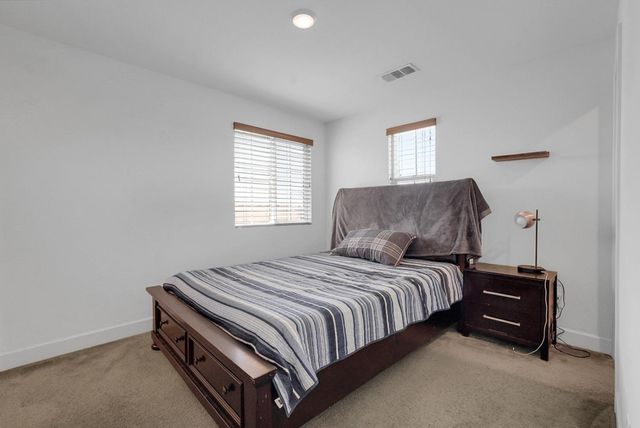 258 Columbus Dr., Manteca, CA 95337
