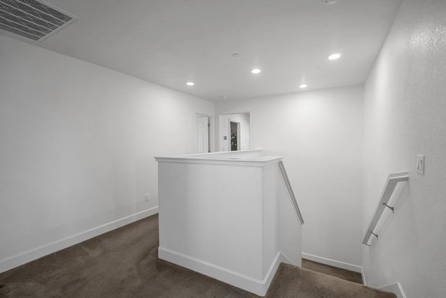 258 Columbus Dr., Manteca, CA 95337