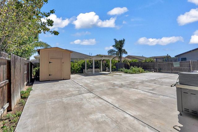 258 Columbus Dr., Manteca, CA 95337