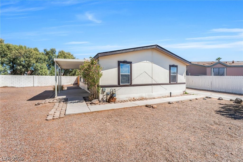 5962 Sassy Rose Drive, Las Vegas, NV 89122 — photo 5