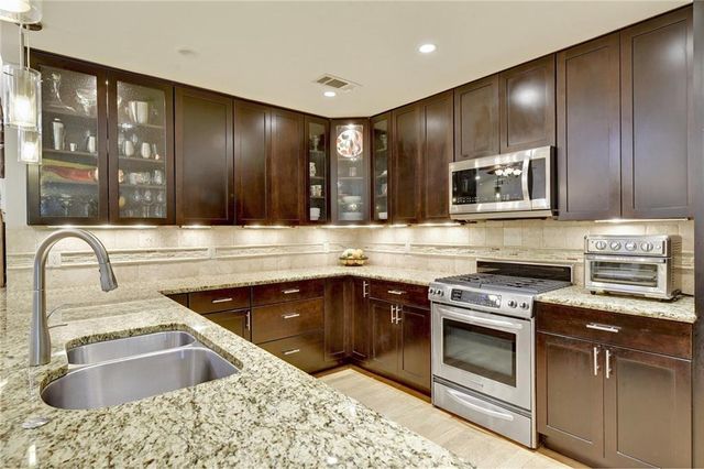 510 Bulian LN, Austin, TX 78746