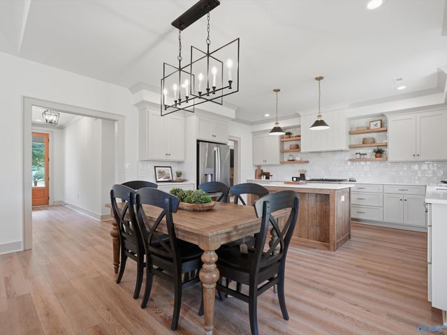 2000 Mythewood Drive, Huntsville, AL 35803