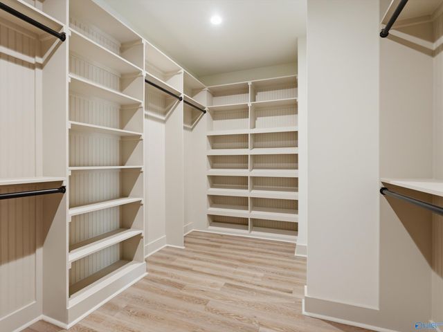 2000 Mythewood Drive, Huntsville, AL 35803