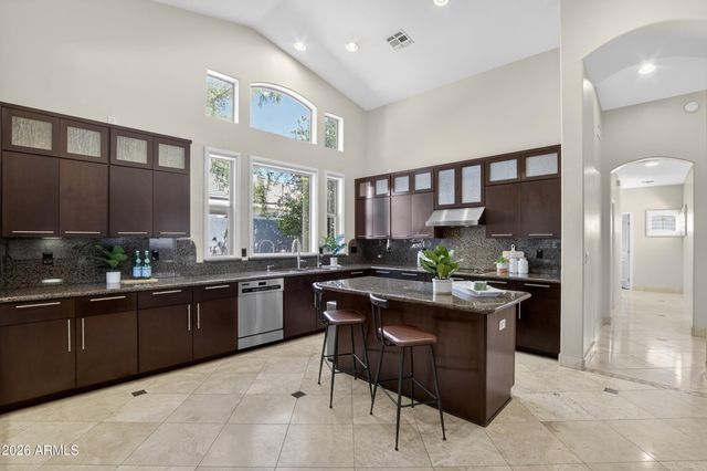 7880 S MICHELE Lane, Tempe, AZ 85284