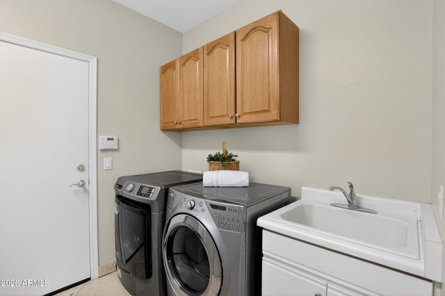 7880 S MICHELE Lane, Tempe, AZ 85284