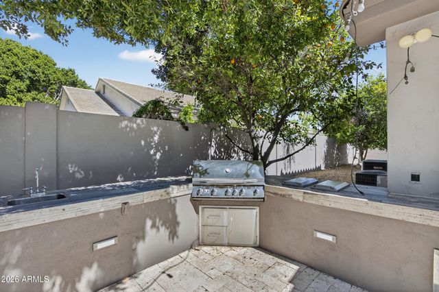 7880 S MICHELE Lane, Tempe, AZ 85284