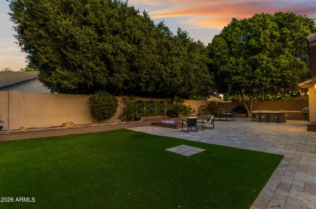 7880 S MICHELE Lane, Tempe, AZ 85284