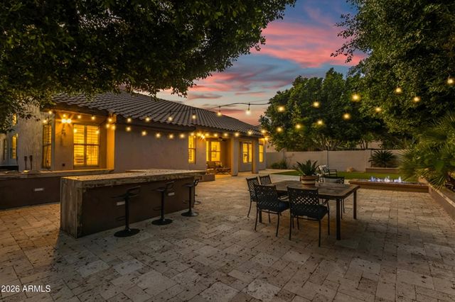 7880 S MICHELE Lane, Tempe, AZ 85284