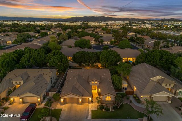 7880 S MICHELE Lane, Tempe, AZ 85284