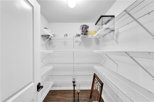 1311 Deerfield Ln, W Leechburg, PA 15656