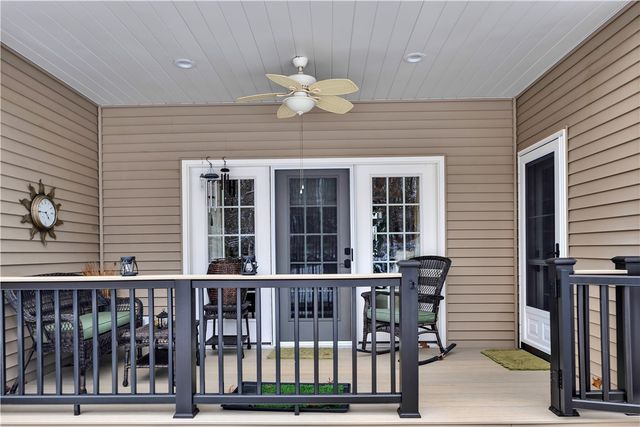 1311 Deerfield Ln, W Leechburg, PA 15656