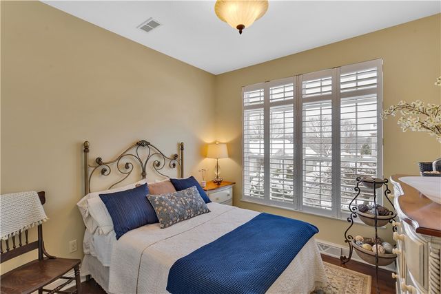 1311 Deerfield Ln, W Leechburg, PA 15656