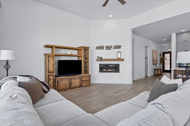 21456 W MINNEZONA Avenue, Buckeye, AZ 85396