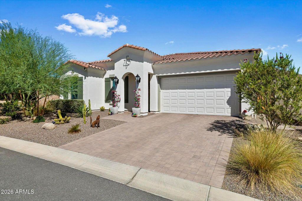 21456 W MINNEZONA Avenue, Buckeye, AZ 85396 — photo 2