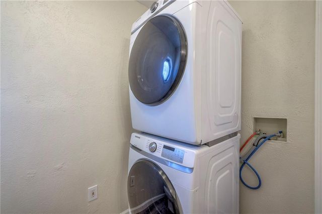 709 N Woodland Street, Olathe, KS 66061