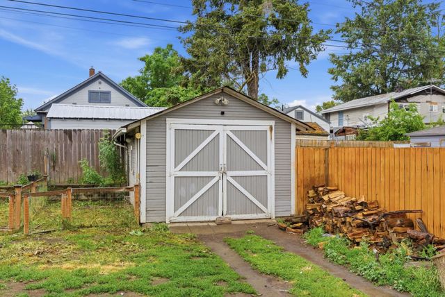 554 E Bridgeport Ave, Spokane, WA 99207