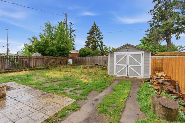 554 E Bridgeport Ave, Spokane, WA 99207