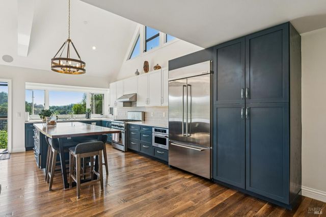 10 Elkhorn Way, San Anselmo, CA 94960