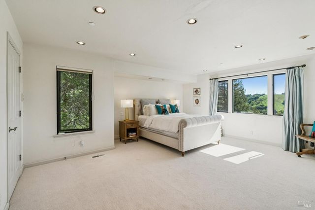 10 Elkhorn Way, San Anselmo, CA 94960