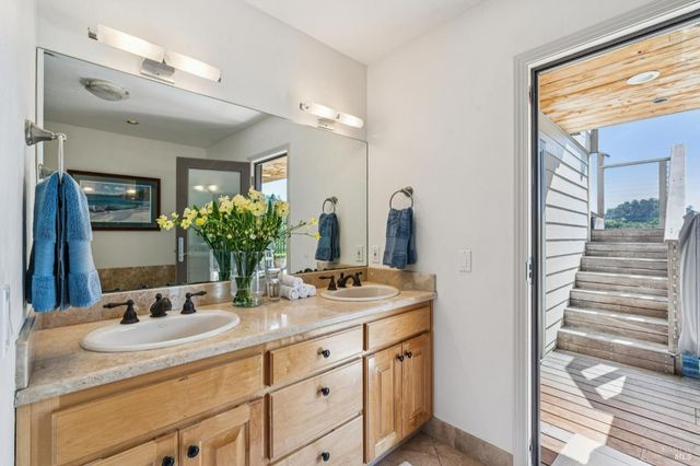 10 Elkhorn Way, San Anselmo, CA 94960