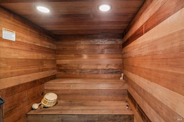 10 Elkhorn Way, San Anselmo, CA 94960