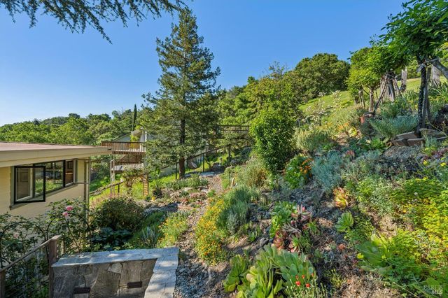 10 Elkhorn Way, San Anselmo, CA 94960