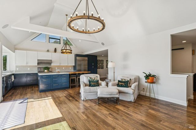 10 Elkhorn Way, San Anselmo, CA 94960